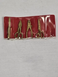 Intercast Set of 4 Miniature Metal Tool Charms - Vintage Charms - Picture 1 of 8