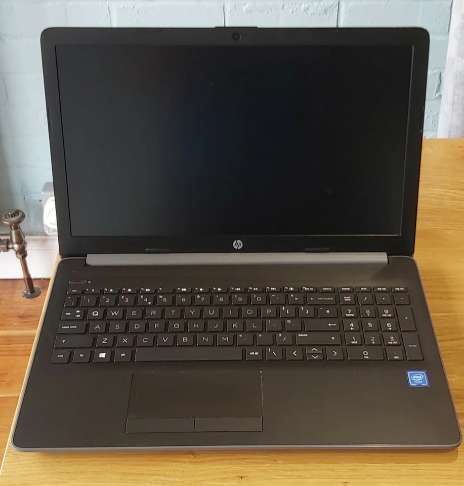 HP Laptop 4GB RAM,1TB HDD,Intel Processor,15.6 inch Windows 10 Pro, Office 2021 - Image 1 of 4