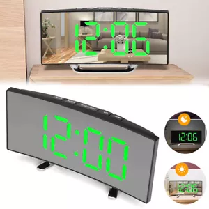 7" LED Wecker Digital Alarmwecker Temperatur Uhr Schlummerfunktion USB Tischuhr - Bild 1 von 13