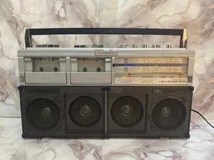 RAR Radiotone Cordoba 900 Ghettoblaster / Sharp GF-777 Clone Dual Kassettenradio - Bild 1 von 17