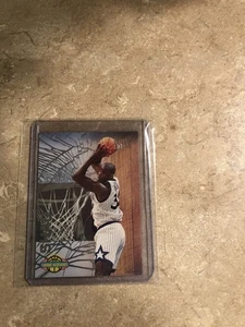93-94 Fleer Ultra Famous Nicknames Shaq NO 13 OF 15! - Bild 1 von 2