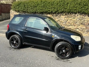 2001 TOYOTA RAV-4 2.0 NRG VVT-I PETROL MANUAL 3 DOORS BLACK - Picture 1 of 12