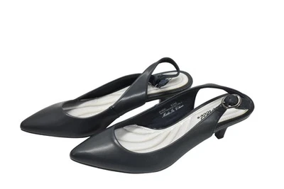 Sapatos sociais femininos Easy Street tamanho 8.5 preto salto gatinho - Imagem 1 de 4