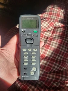 Mando a distancia receptor estéreo/av original Sony RM-LJ304 no probado - Imagen 1 de 2