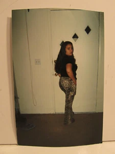 VINTAGE FUNDFOTO FARBKUNST ALTES FOTO SEXY LATINA MEXIKANISCHE FRAU FRAU MAMA - Bild 1 von 4