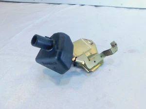 2005-2012 Triumph Sprint ST GT 1050 Front Gas Petrol Fuel Tank Bracket Mount - Bild 1 von 10