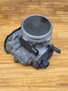Medidor de flujo de aire del cuerpo del acelerador 99-02 Camaro Firebird 3,8 L V6 AFM MAF 24503399 OEM - Imagen 1 de 3
