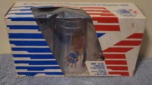 Box of Vintage Plastic Tumblers 1984 Olympics Los Angeles USA 10 oz - 7 Cups - Picture 1 of 2