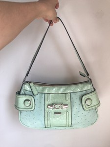 Las mejores ofertas en GUESS Fiesta/Cóctel Bolsas y bolsos para Mujer | eBay