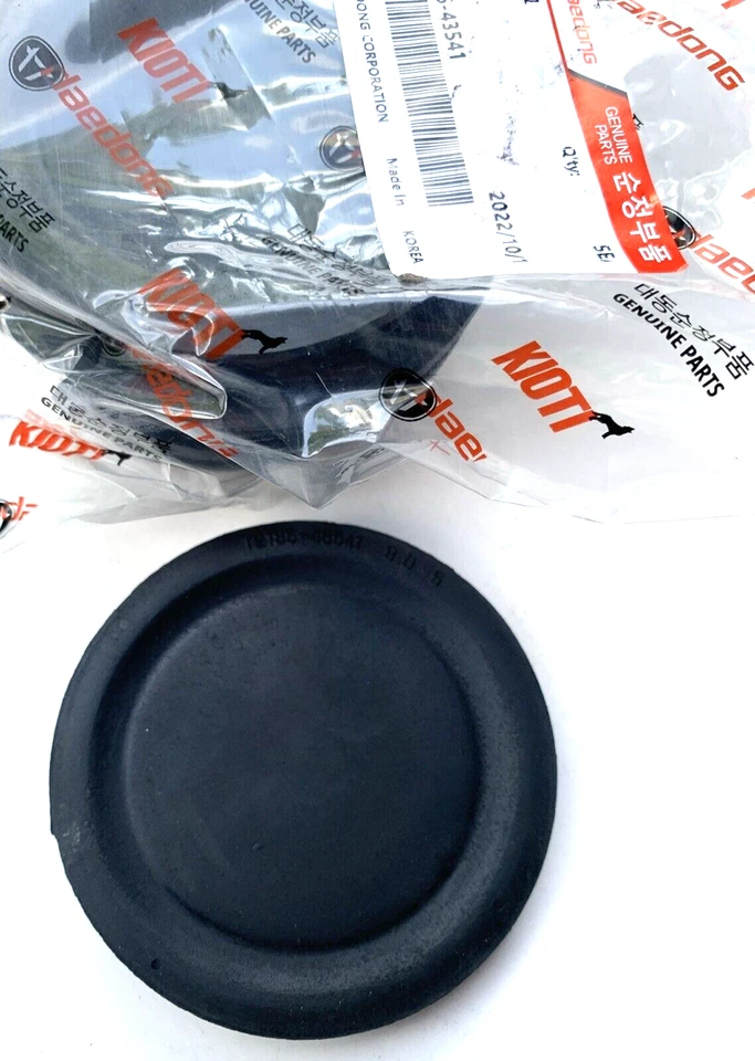 OEM Genuine Kioti T2185-43541 Front Axle Plug For Some CK DS and LK Models