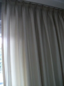 1 x Exclusiver,angefertigter Vorhangschal  -  aus Seide(B 1,35  x H 2,46) neuw - Bild 1 von 7