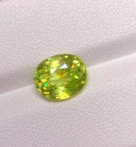 3.06ct wonderful natural earth mine titanite green sphene loose gemstone - Picture 1 of 4