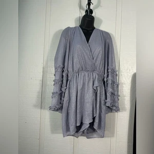 Entro Lavender Long Bell Sleeve Romper Size Medium EUC - Picture 1 of 12