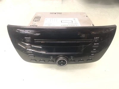 RADIO Fiat Doblo Cargo (263) Van 1.3 D Multijet (263.A.2000) 2014 7355978450 - Bild 1 von 4