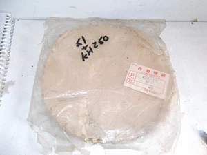 PIÑÓN TRASERO KAWASAKI KH250 Y S1 42041-115 NUEVO - Imagen 1 de 5