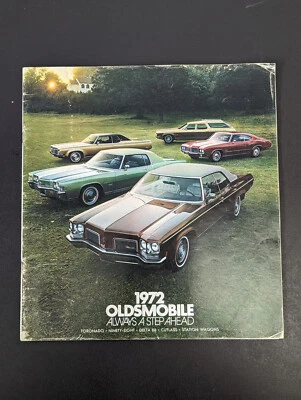 Oldsmobile Cutlass Toronado 1972 vagones de estación 98 concesionario folleto de ventas Foto 1 de 4