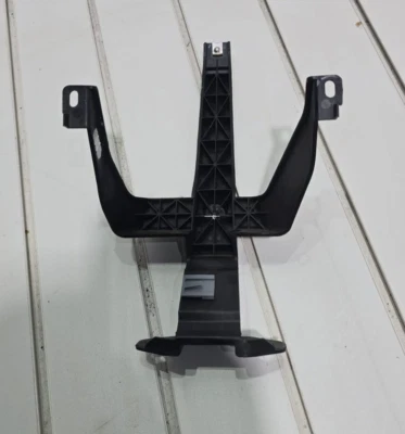 FORD GRAND TOURNEO CONNECT 2017 CENTER CONSOLE HOLDER BRACKET DT11V044G23 - Image 1 of 4