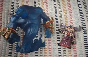 Valdremar with Voidwalker Voyd World of Warcraft Action Figure Premium Series 2 - Picture 1 of 5