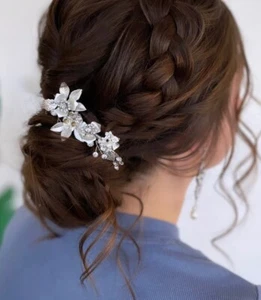 Silver Floral Bridal Comb Floral Wedding Hair Comb Bridal Crystal Hair comb - Picture 1 of 10