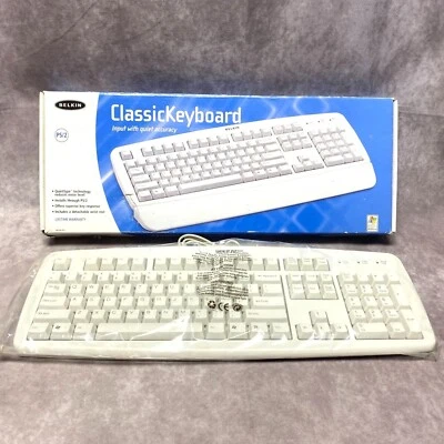 Teclado Belkin Classic PS/2 con cable blanco tipo silencioso Foto 1 de 4