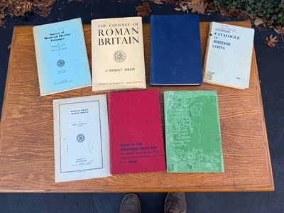 Libros de referencia de colección monedas medievales francesas de los Habsburgo británicos griegas romanas británicas Foto 1 de 4