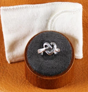 Retired James Avery HEART KNOT Ring Sterling Silver Size 6 - Picture 1 of 8