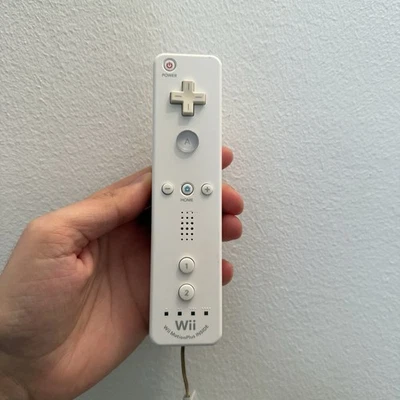 Telecomando Wii Bianco ORIGINALE con Motion Plus INTEGRATO TESTATO FUNZIONANTE - Immagine 1 di 4