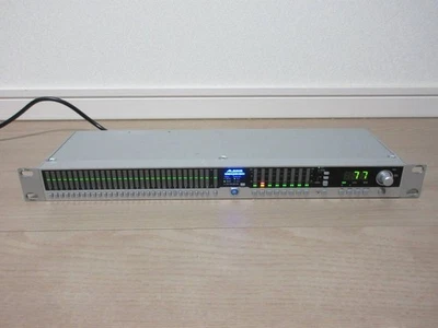 Alesis DEQ830 8-Channel Digital Graphic Equalizer 1U Rack with Power Cable Japan - Image 1 of 4