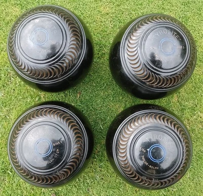 4 x VINTAGE TAYLOR-ROLPH TYROLITE LAWN BOWLS SIZE 5 1/16 No 3 BIAS, RESTAMPED 02 - image 1 of 4