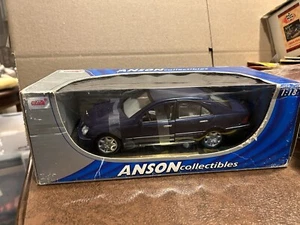 1/18 Anson Collectibles Mercedes Benz C-Class Diecast Model Car - Picture 1 of 3