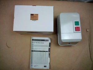 Dayton 2UXW4 IEC Motor Starter 24VAC 3P Start & Stop Buttons NEMA 12 Enclosure - Picture 1 of 9
