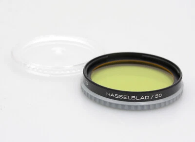 Hasselblad Series 50 / Bayonet 50mm Yellow 1.5x -0.5 Filter, with Case - Image 1 of 4