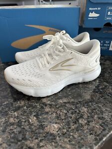 Women's Brooks Glycerin 20 White/khaki. NWB. Running Shoes. Athletic. Pick Size