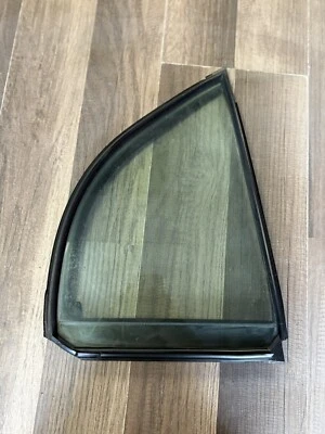 ⭐️2001-2005 HONDA CIVIC EL Rear Right Door Corner Vent Window RH OEM - Изображение 1 из 3