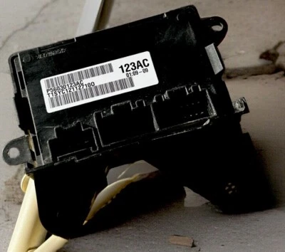 Módulo de control de caja de transferencia original OEM Mopar para Ram 1500/2500/3500 2011 2012 Foto 1 de 4