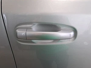 Manija de puerta lateral exterior pasajero Rh 2018 4 Runner Sku#4204904 - Imagen 1 de 6
