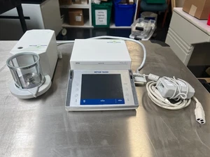 Mettler XP2U Analyse Mikrowaage 2,1g Fassungsvermögen, Ablesbarkeit 0,1ug - Bild 1 von 4