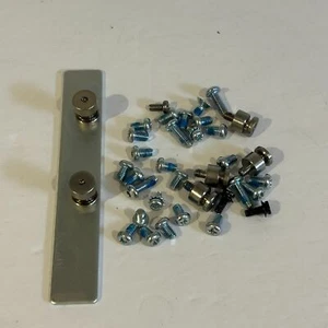 Apple Early 2009 Mac Pro 4,1 A1289 - Assorted Screws - Picture 1 of 1