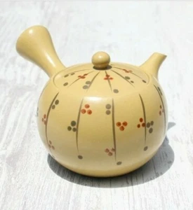 Tokoname Japanese Teapot Yellow slip Round Tokusa Kyusu 300ml by Jofu Pottery - Picture 1 of 9