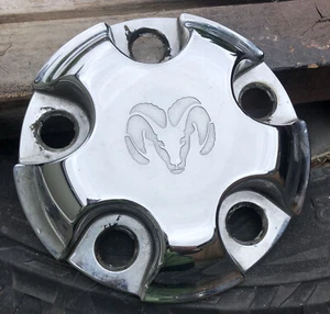 OEM Dodge Ram 1500 2002-2006 Chrome Center Cap Hub Cover #52106536A Free S&H - Picture 1 of 3