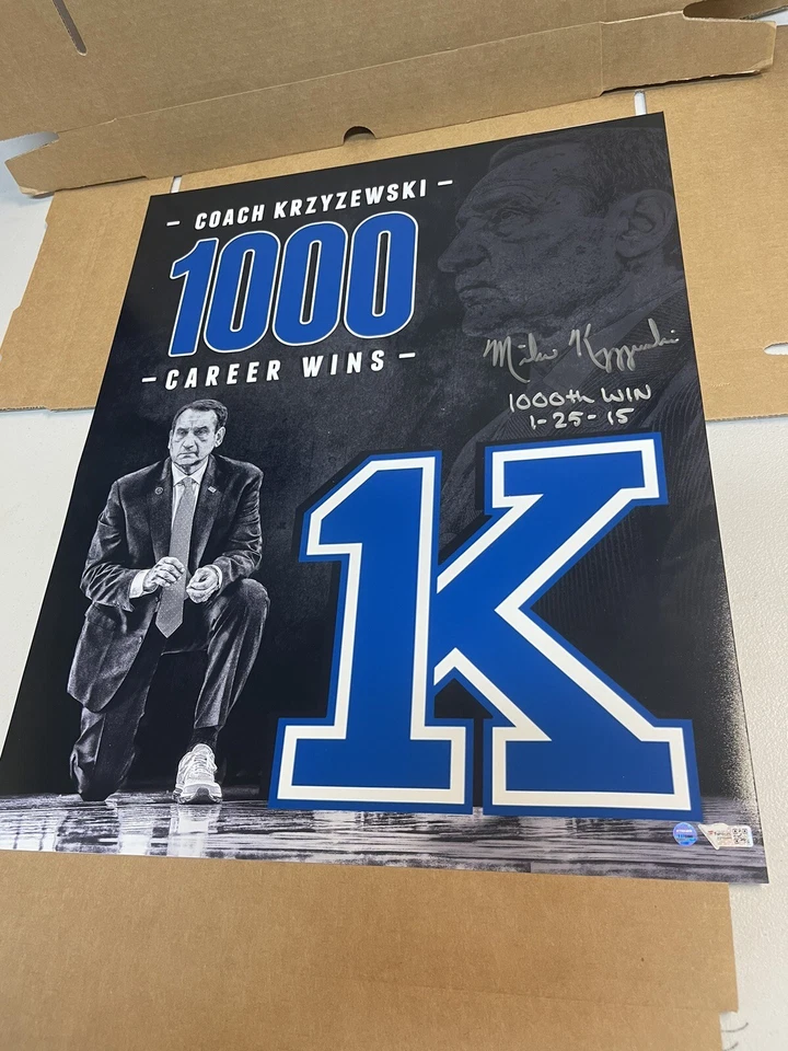 FOTO FIRMADA 16X20 DUKE BLUE Devils Mike Krzyzewski 1000th Win INS Fanáticos Certificado de Autenticidad Foto 1 de 1