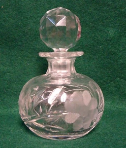 McKee INNOVATION 410 Perfume Bottle with Stopper RARE! - Picture 1 of 2