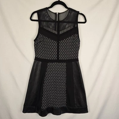 Vestido para mujer 8 negro mini imitación cuero sin mangas gótico grunge malla vapor punk Foto 1 de 4