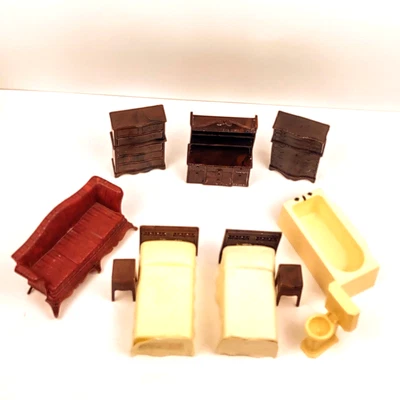 Renwal 10 Pc Lot Assorted Pieces Twin Beds Dresser Hutch Tub Toilet Couch READ - Image 1 of 4