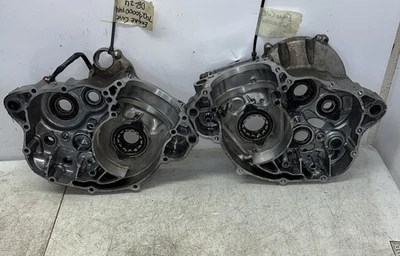 KTM 350sxf 2016 cárter motor OEM derecha izquierda 79230000144 Foto 1 de 4