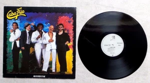DISQUE VINYLE 33T LP MUSIQUE / CABO FRIO "CABO FRIO" 8T ALBUM 1987 JAZZ - Picture 1 of 2