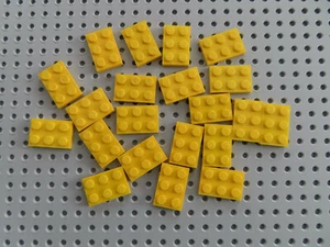 Lego 20 x Platte Bauplatte flach 2x3 3021 gelb - Bild 1 von 1