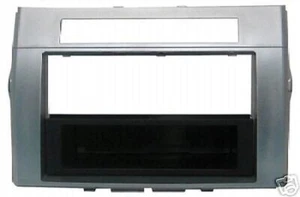 Bisel de Radio Doble 2 din Toyota Corolla Verso De 2005 Disp. Silver O Negro - Imagen 1 de 1