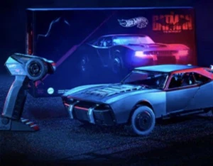 2022 HW Rc The Batman Original Edition Batmobile Exclusive Limited IN HAND - Picture 1 of 7