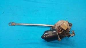 MOTOR LIMPIAPARABRISAS ORIGINAL DATSUN ZX280 PARABRISAS MOTOR LIMPIAPARABRISAS - Imagen 1 de 4